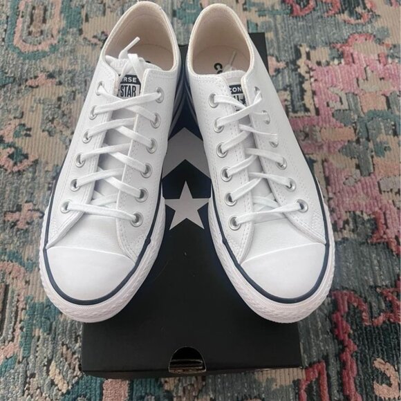 Converse All Star Lift Leather Shoes - Picture 2 of 4